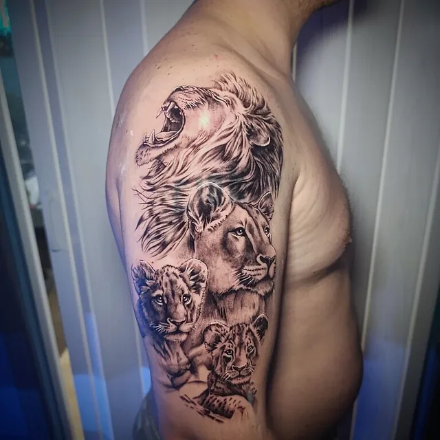 Oníria Tattoo Studio tattoo